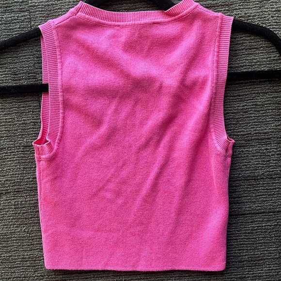 Zara Cropped Ribbed Tank - Picture 2 of 2